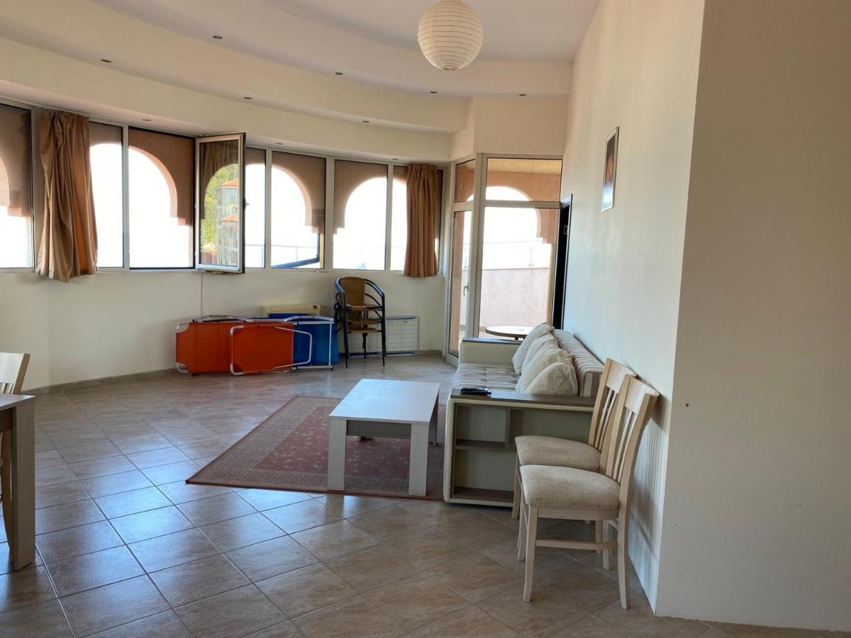 Andalusia Apartments Еленіте Екстер'єр фото