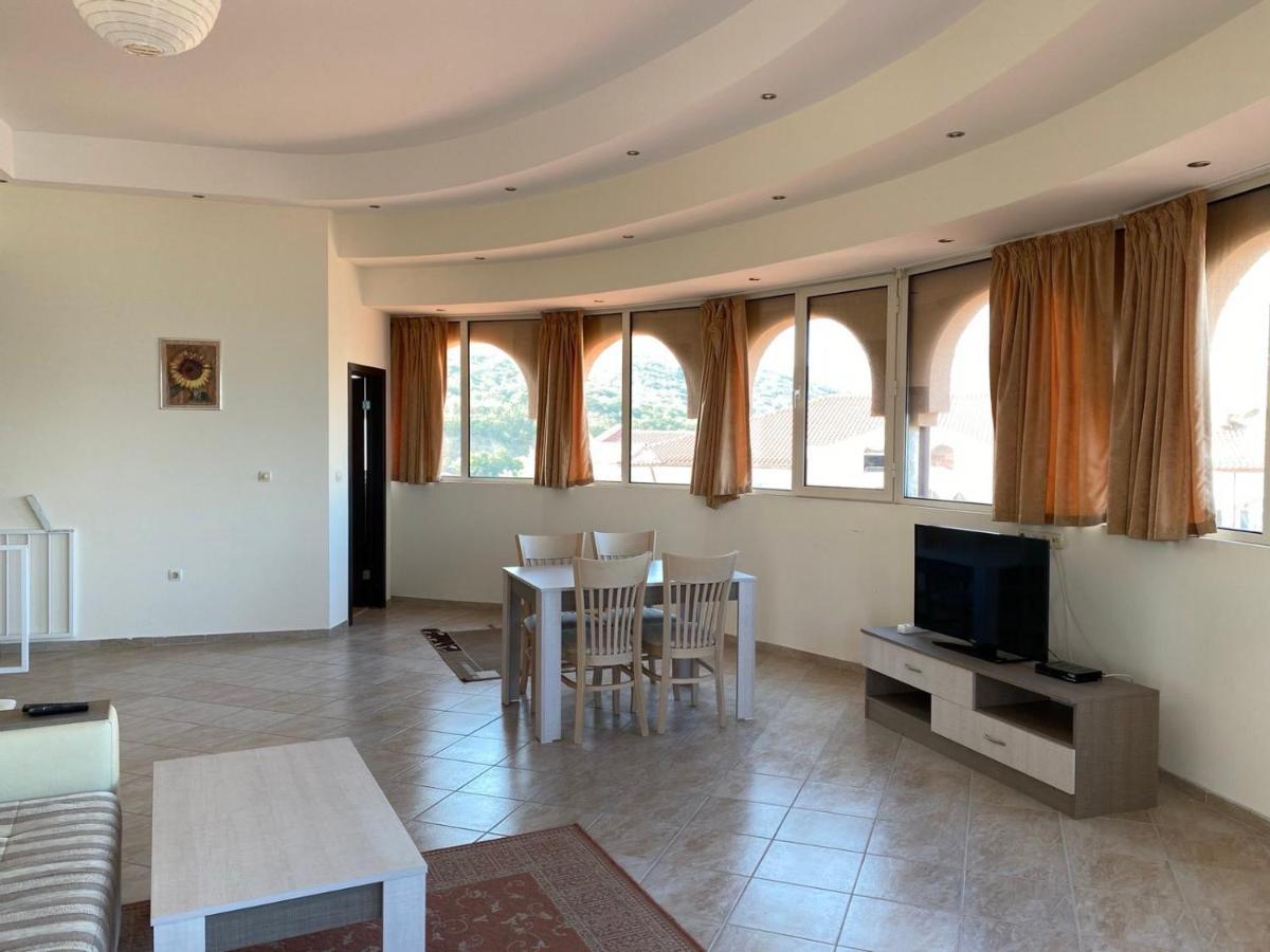 Andalusia Apartments Еленіте Екстер'єр фото