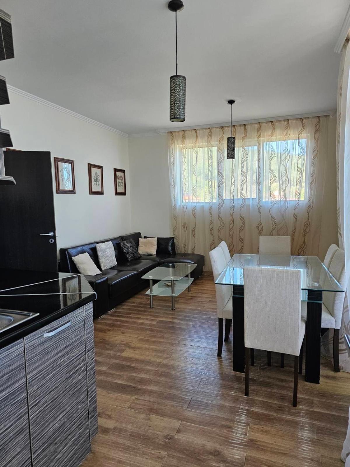Andalusia Apartments Еленіте Екстер'єр фото