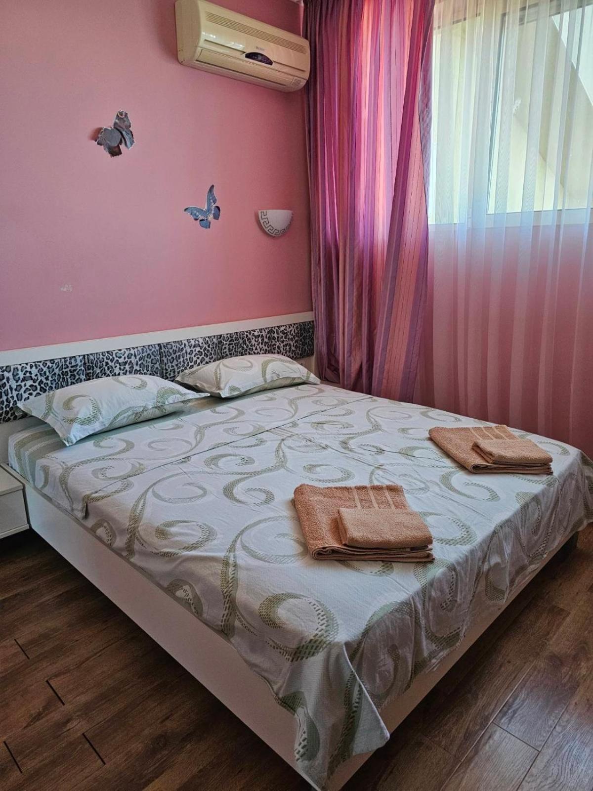 Andalusia Apartments Еленіте Екстер'єр фото